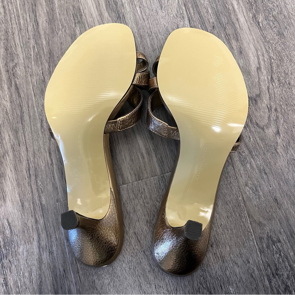 Bandolino gold high heel sandals - Picture 6 of 6